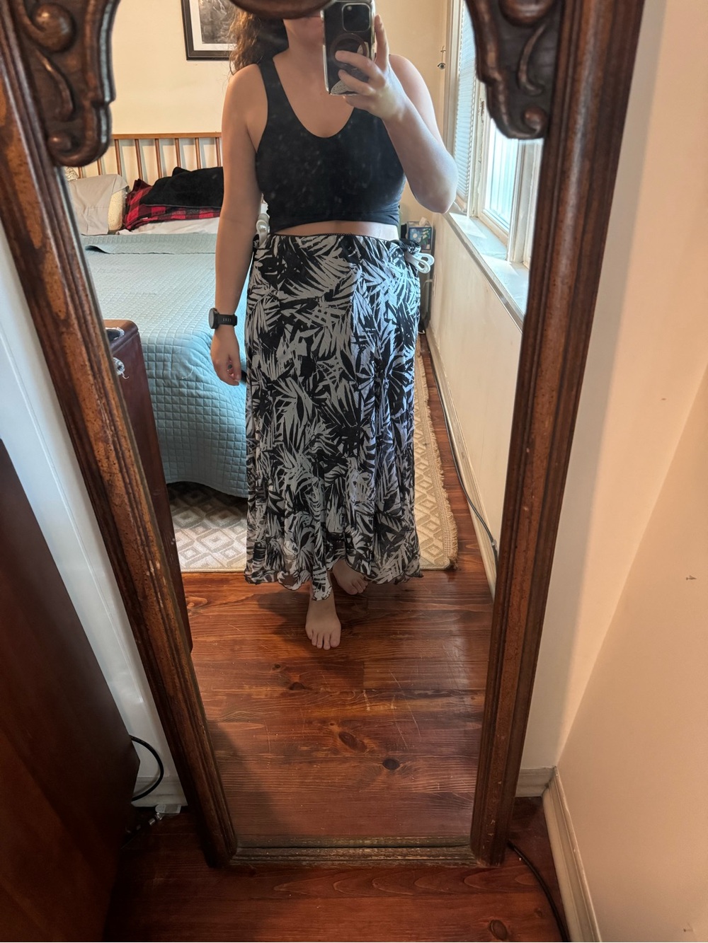 90s era Black & White Tropical flowy Maxi Skirt